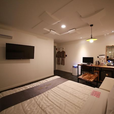 דאג'און Hotel Nine מראה חיצוני תמונה